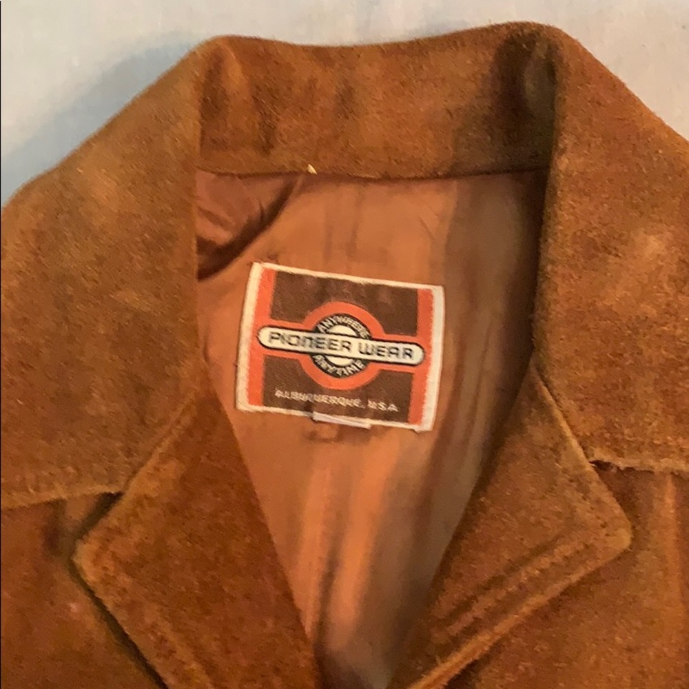Brown Fringe Suede Jacket - Picture 2 of 7